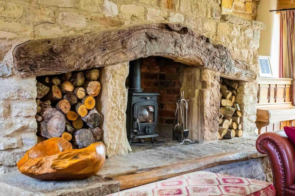 Four Bed Barn Conversion Junction 37 38 M1 Барнслі Екстер'єр фото