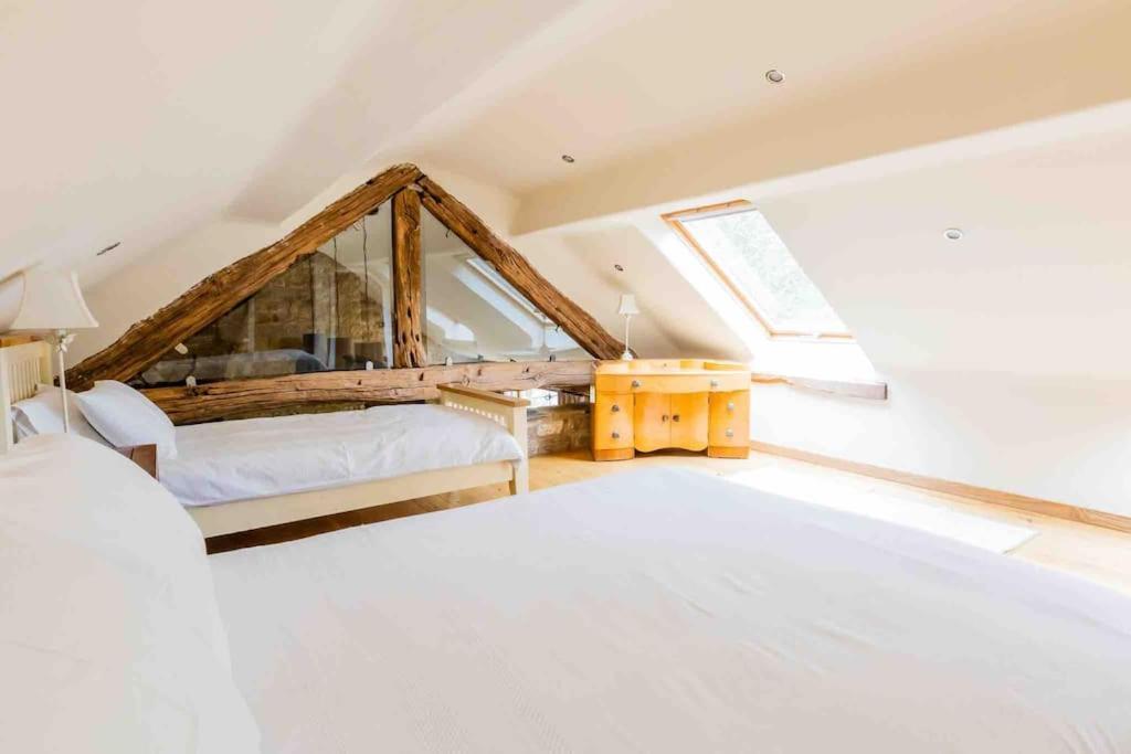 Four Bed Barn Conversion Junction 37 38 M1 Барнслі Екстер'єр фото