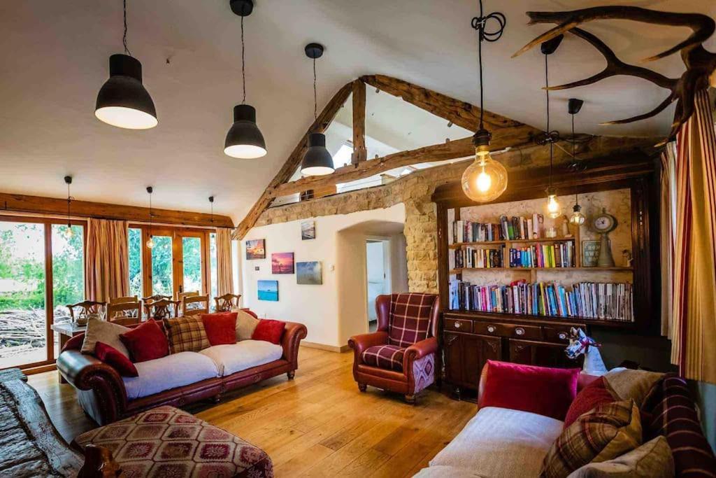 Four Bed Barn Conversion Junction 37 38 M1 Барнслі Екстер'єр фото
